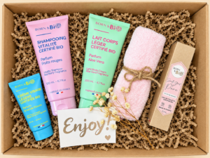 Fresh & Fabulous Born to Bio cadeaupakket met biologische verzorging en parfum